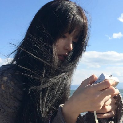 黎明时分的年轻人们